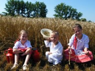 Gyerekek az arató napon 2011.